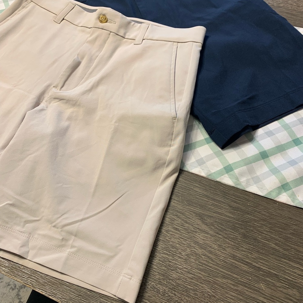 Hogan Beige and Navy Flat Front Shorts